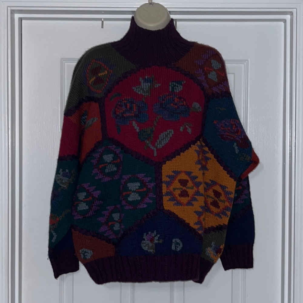 Vintage Cricket Brand Wool Turtleneck Sweater. Boho style. Like new!